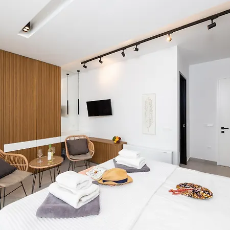 Seren Villa Kanálion