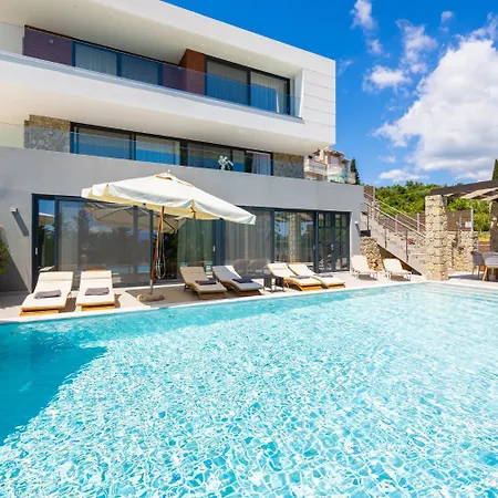 Seren Villa *