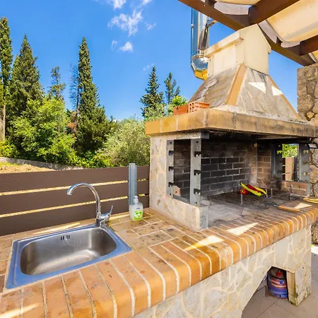 Seren Vila Kanálion